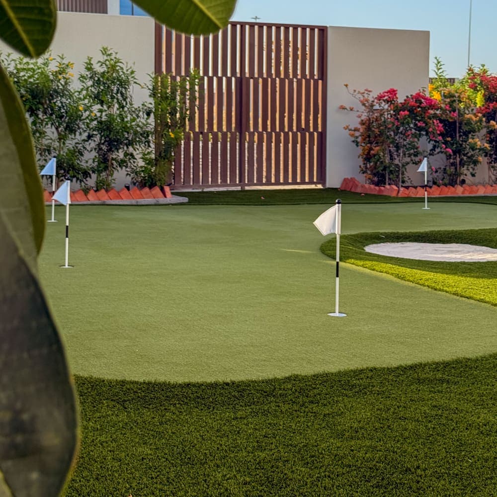 Yas Island Bunker Green, synthetic putting green in Yas Island, Abu Dhabi, UAE